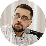 gaganov-photoaidcom-cropped.jpg (38 KB)